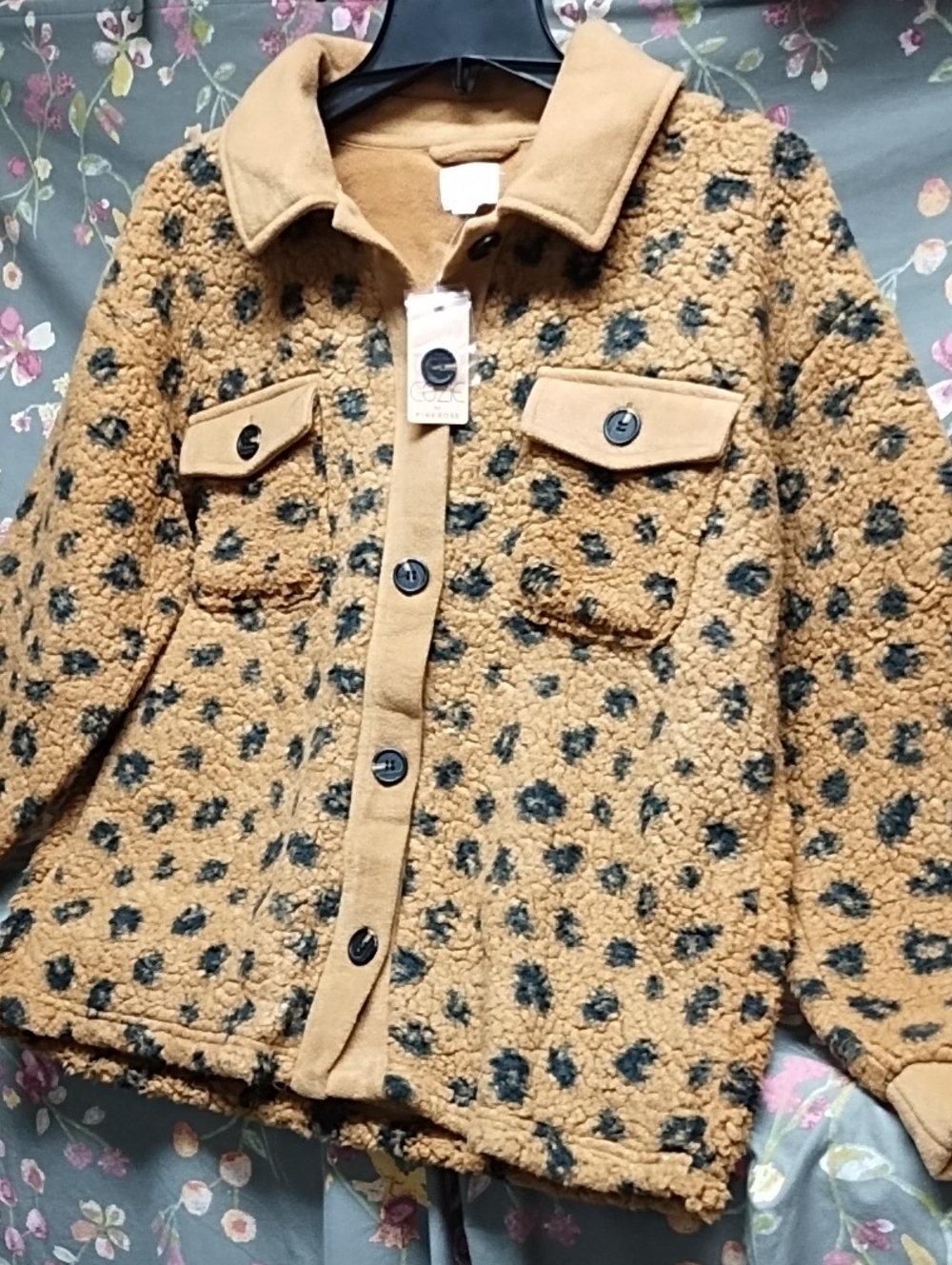 Pink Rose Womens Leopard-Print Sherpa Jacket in Honey Brown
